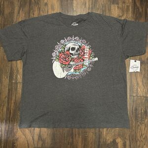 Skeleton Guitar Roses Women’s Tshirt XL Live Outside The Limits NWOT